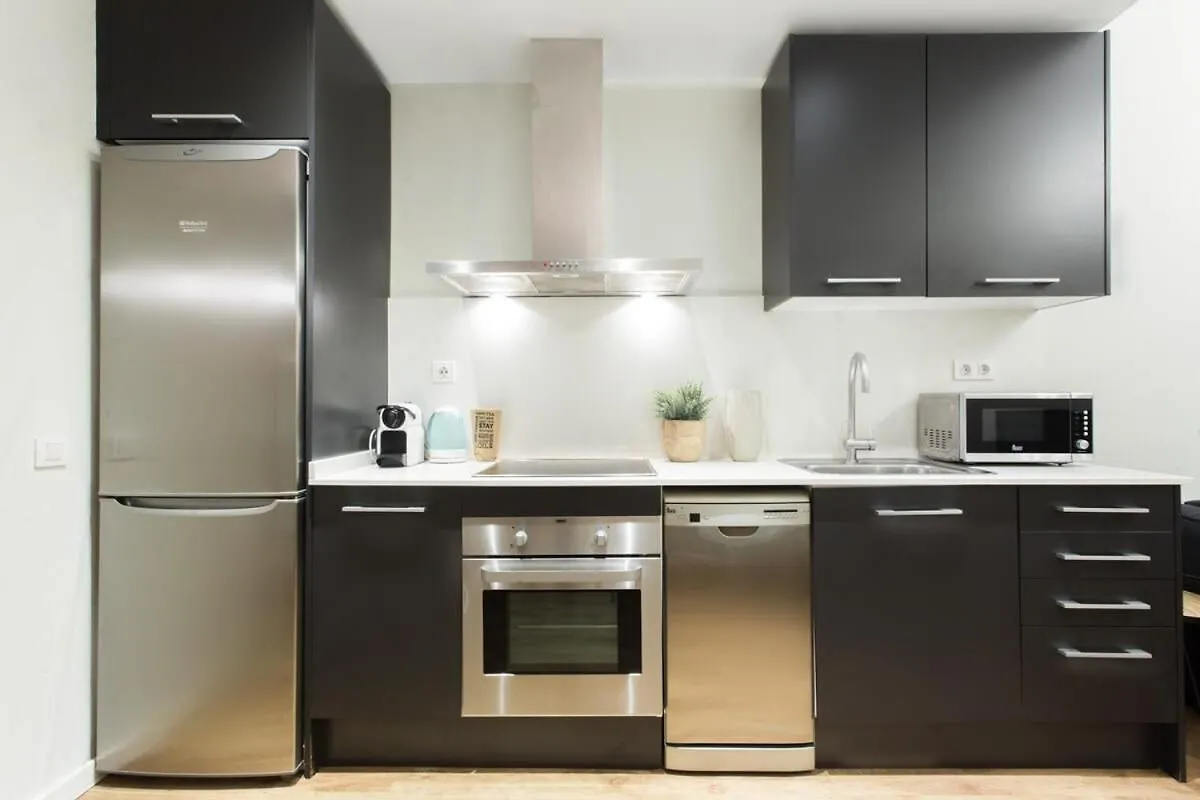 Bright And Modern 2Bedroom In Las Ramblas 2 1A Barcelona Apartment